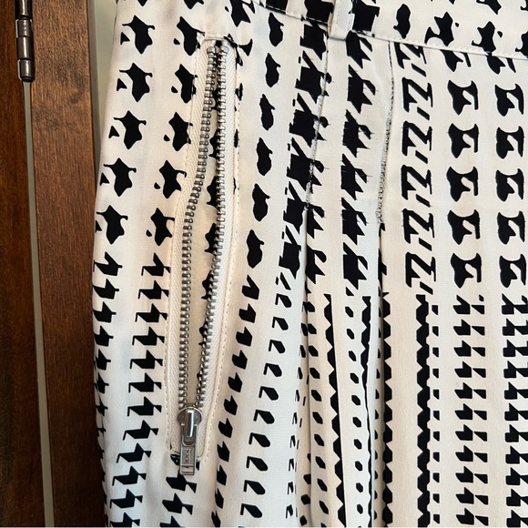 Parker Silk Black and White Houndstooth Ankle Pants Lindy Size 0 - Picture 4 of 15